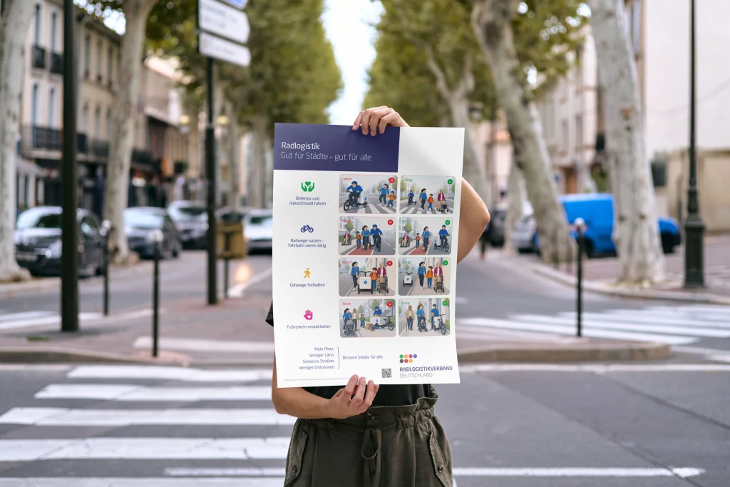 Mockup des RLVD-Verhaltenskodex als Plakat mit illustrierten Verhaltensregeln
